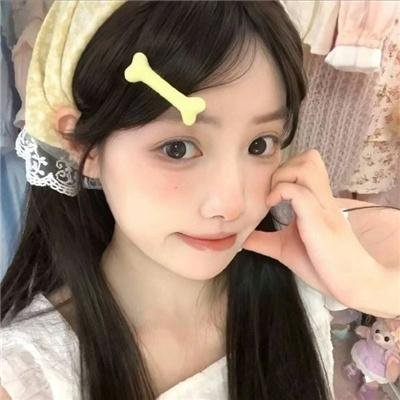 为了吃软饭，我嫁给了女帝